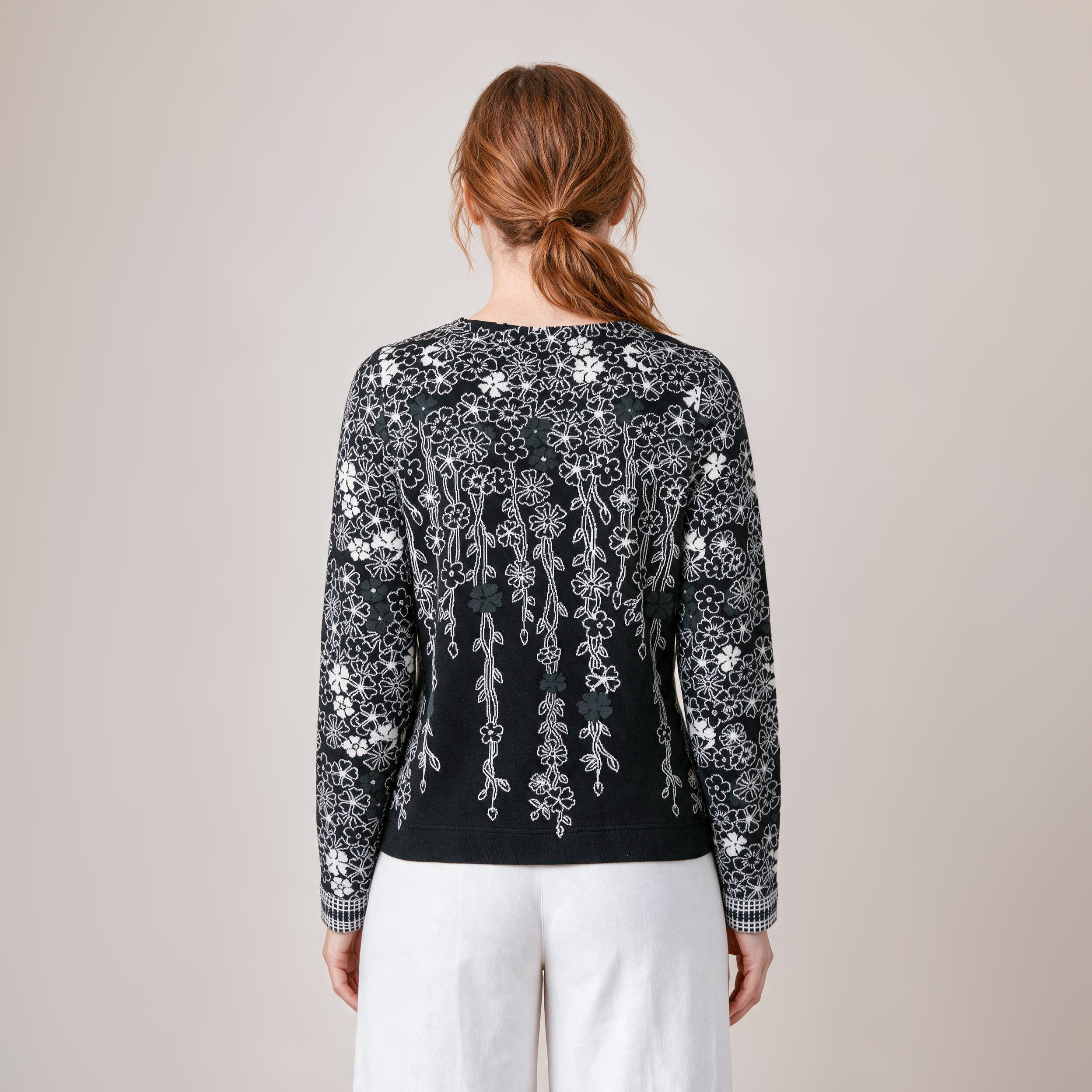 Strickjacke schwarz – Rückansicht