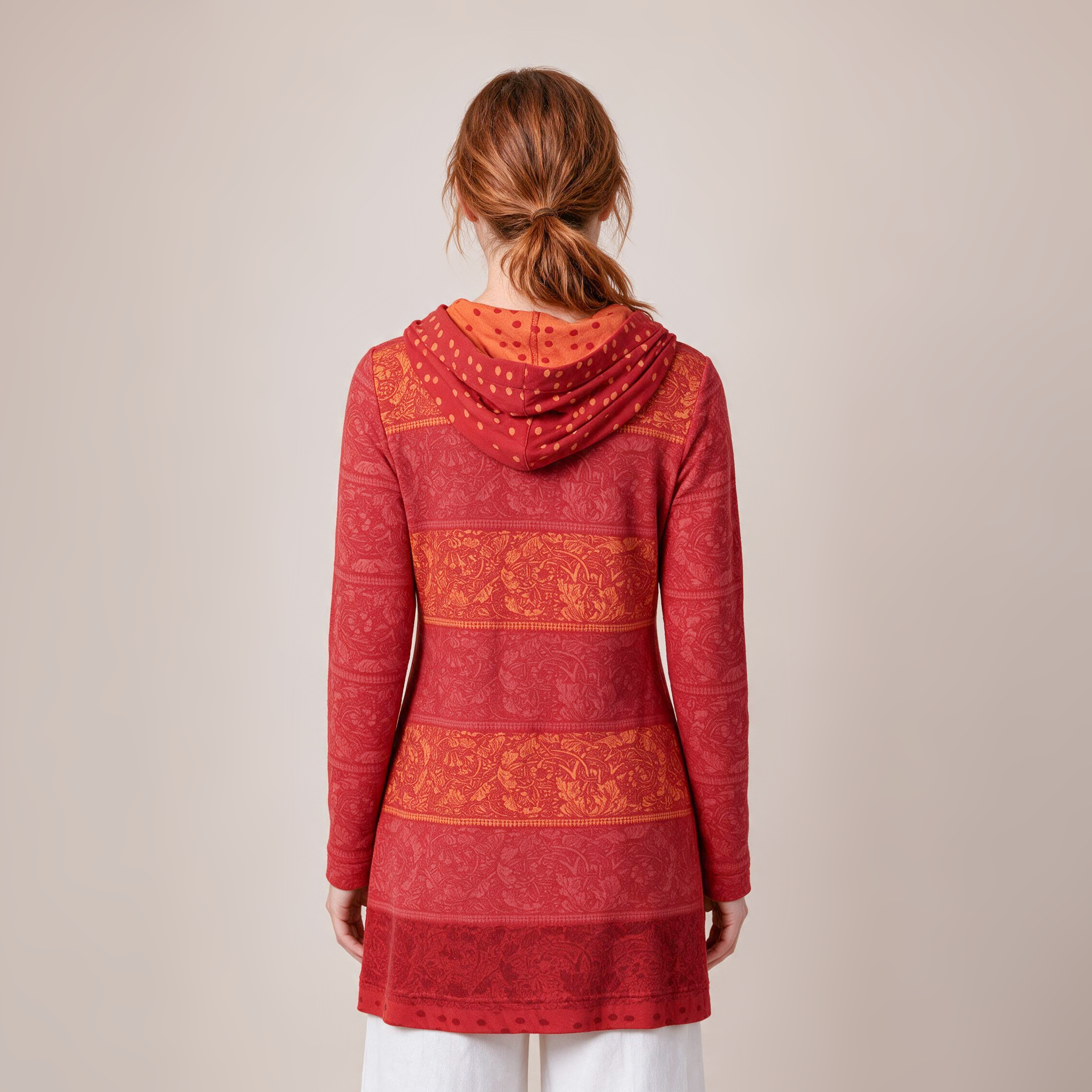 Kapuzenjacke rot – Rückansicht