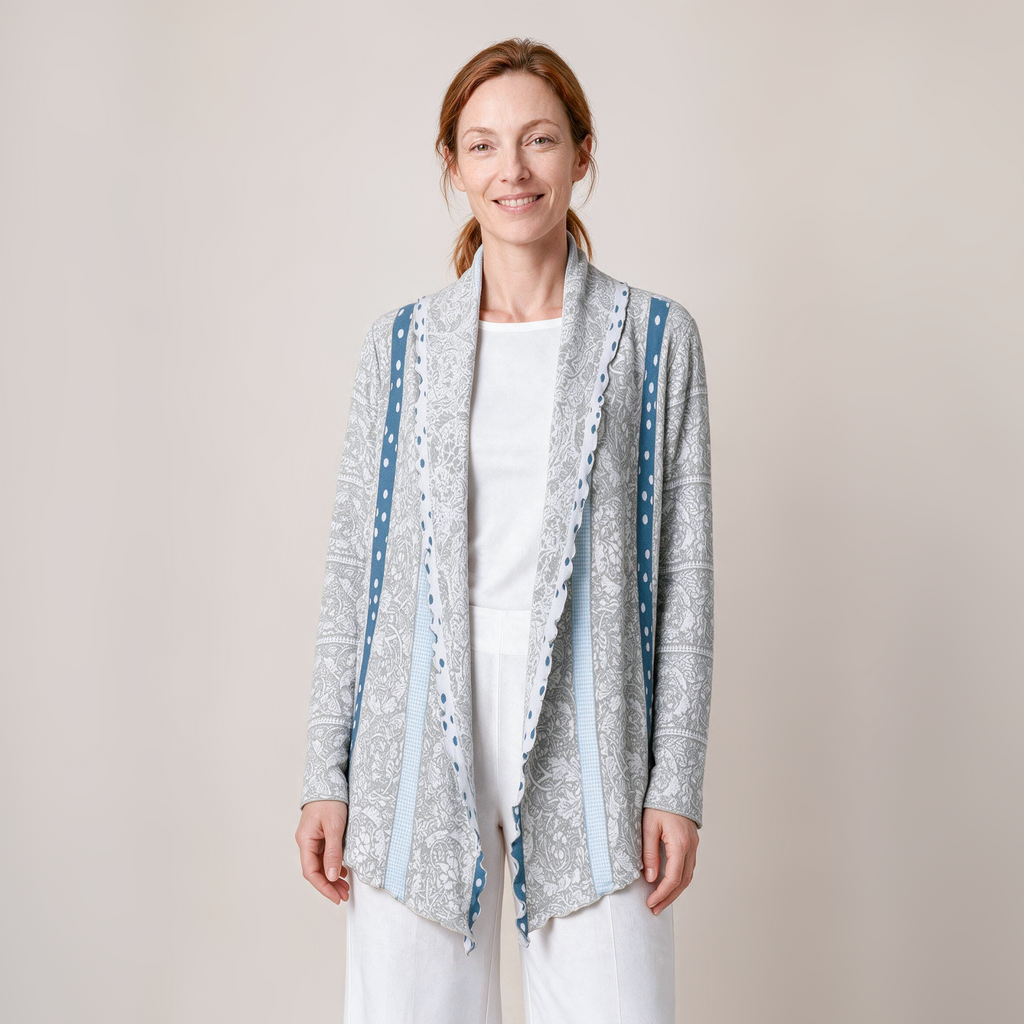 Hüllenjacke weiß – Vorderansicht