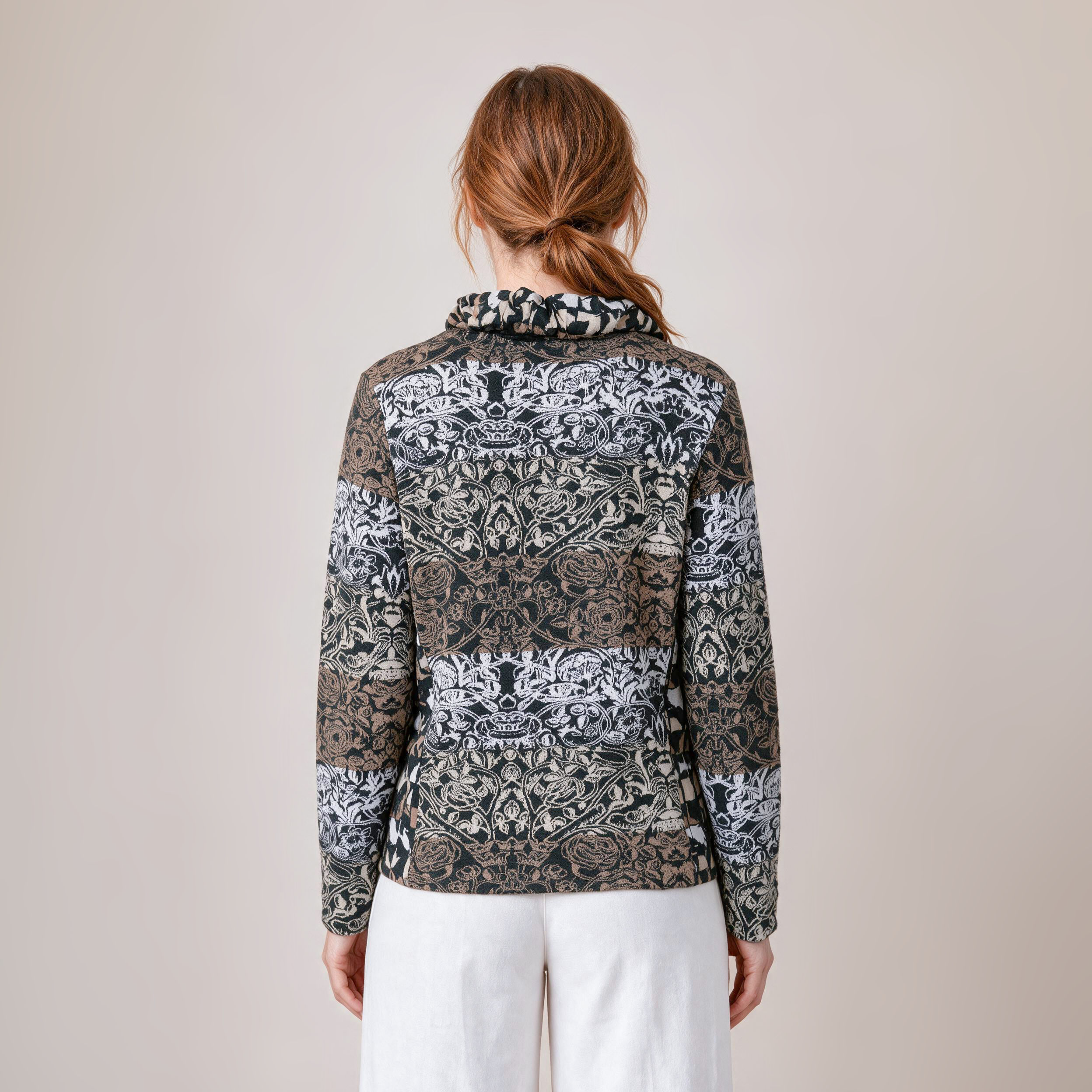 Jacke mit Kragen grau – Rückansicht