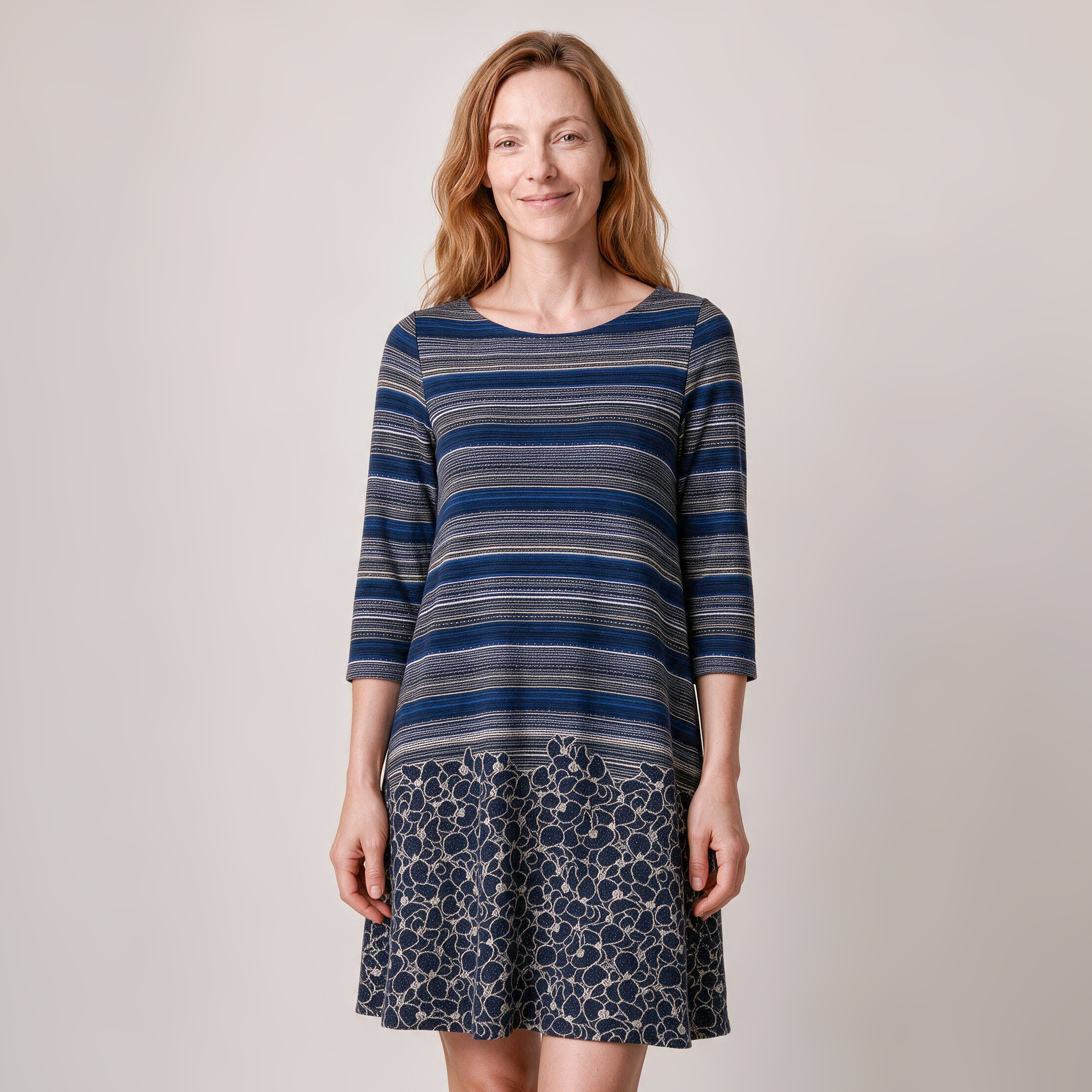 Glockenkleid blau – Vorderansicht