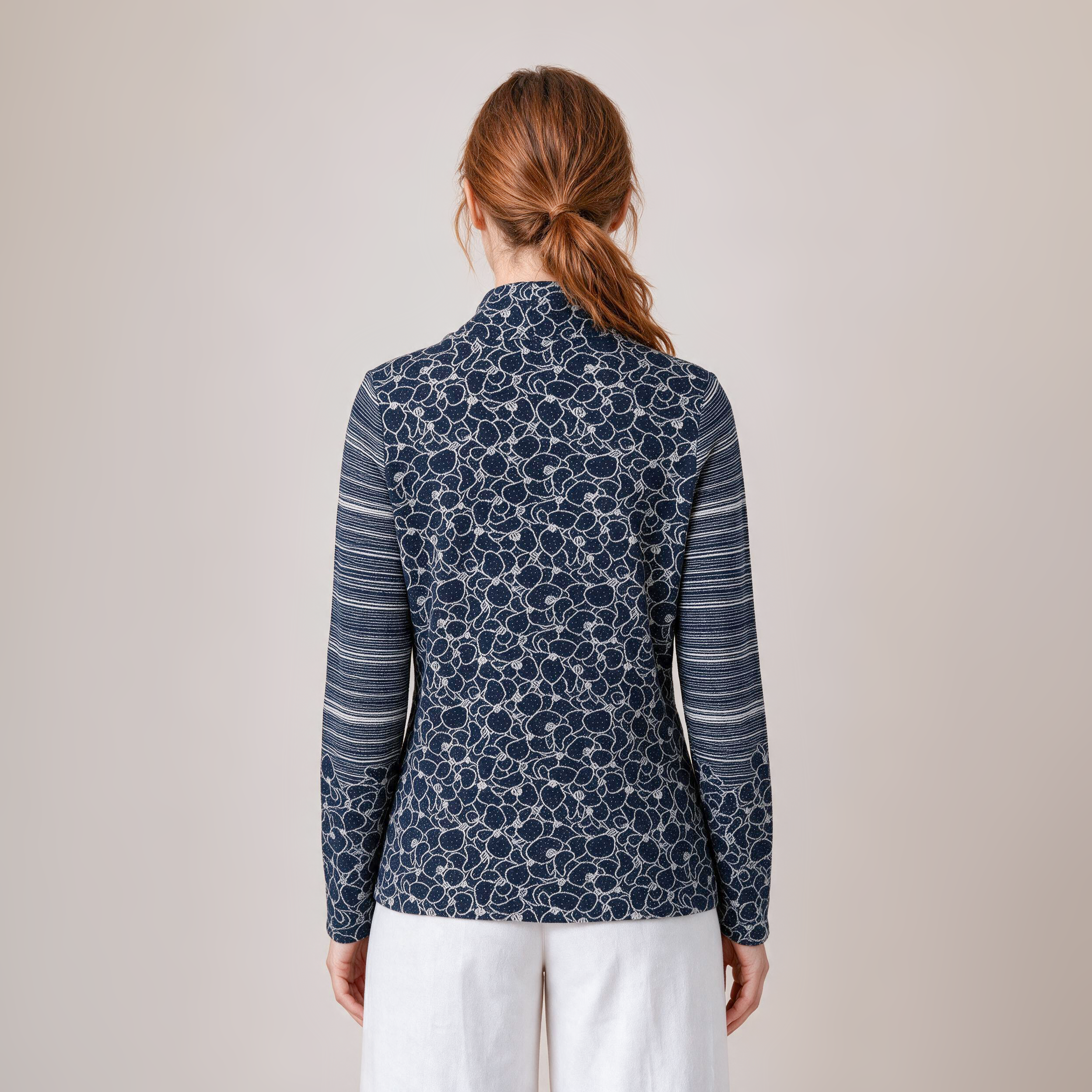 Hüllenjacke blau – Rückansicht