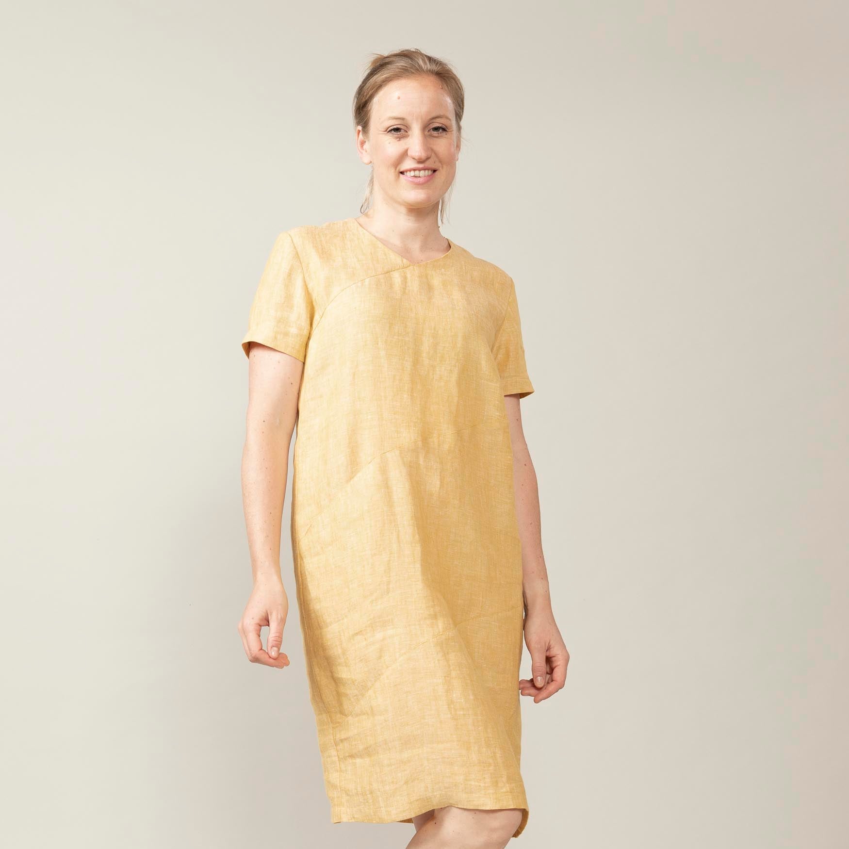 Leinenkleid mit Tasche – Lena