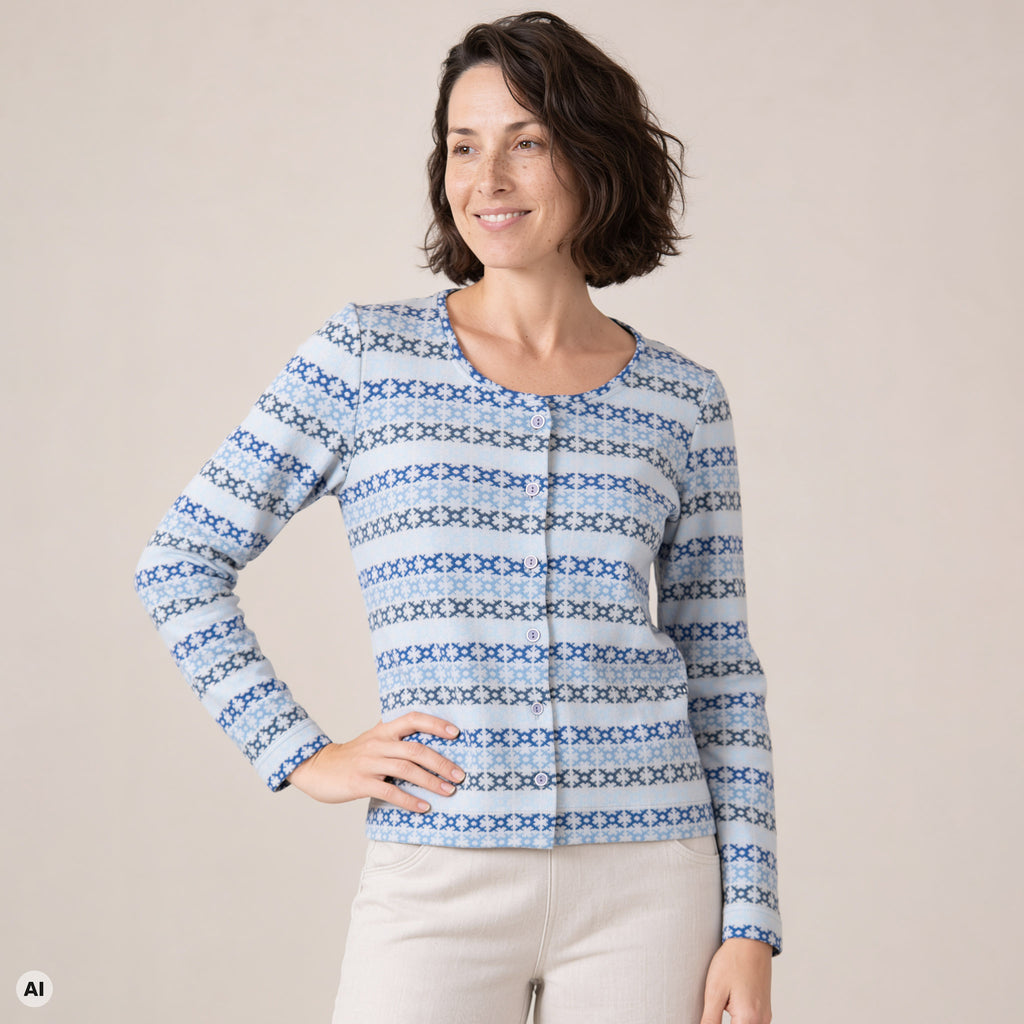 klassische Jacke blau – Vorderansicht, mit KI bearbeitet