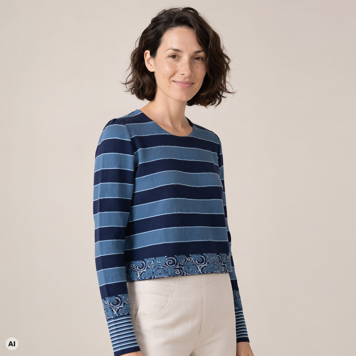 klassischer Pullover blau – Vorderansicht, mit KI bearbeitet