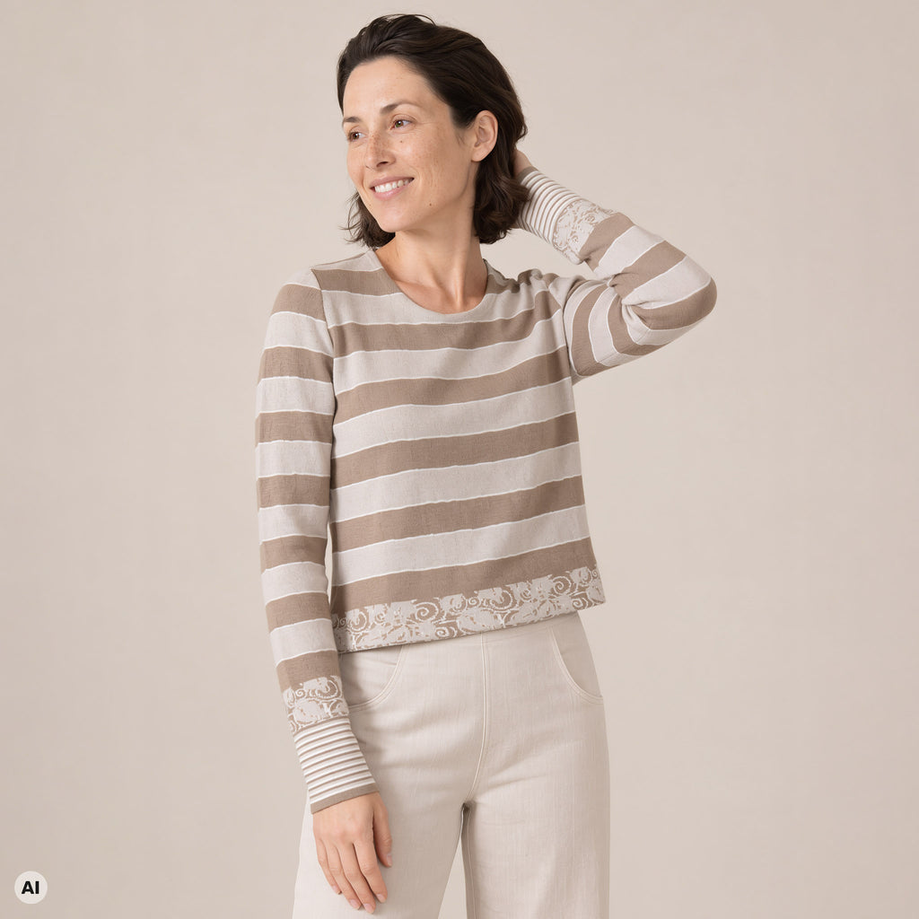klassischer Pullover natur – Vorderansicht, mit KI bearbeitet
