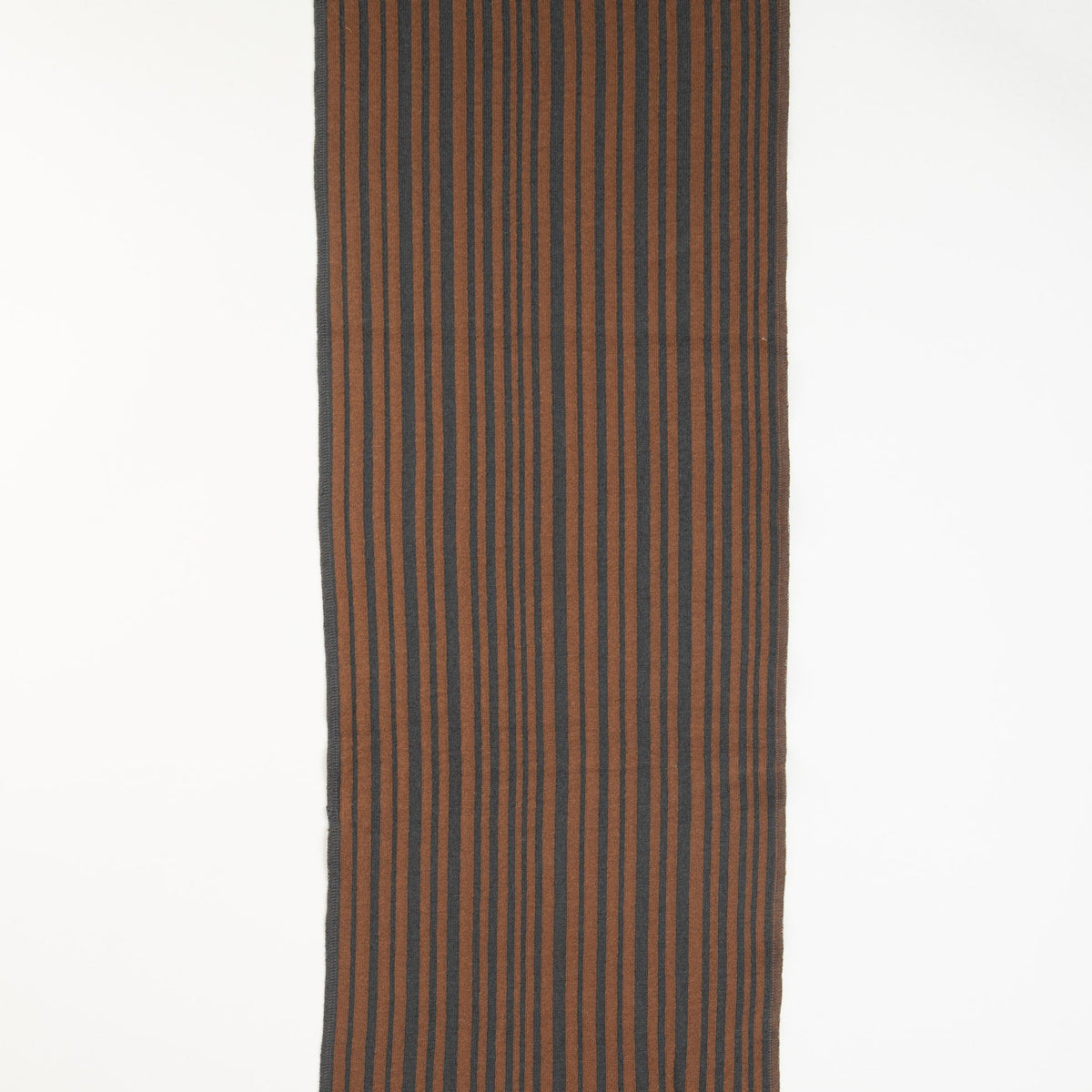 Schal braun – Detailansicht