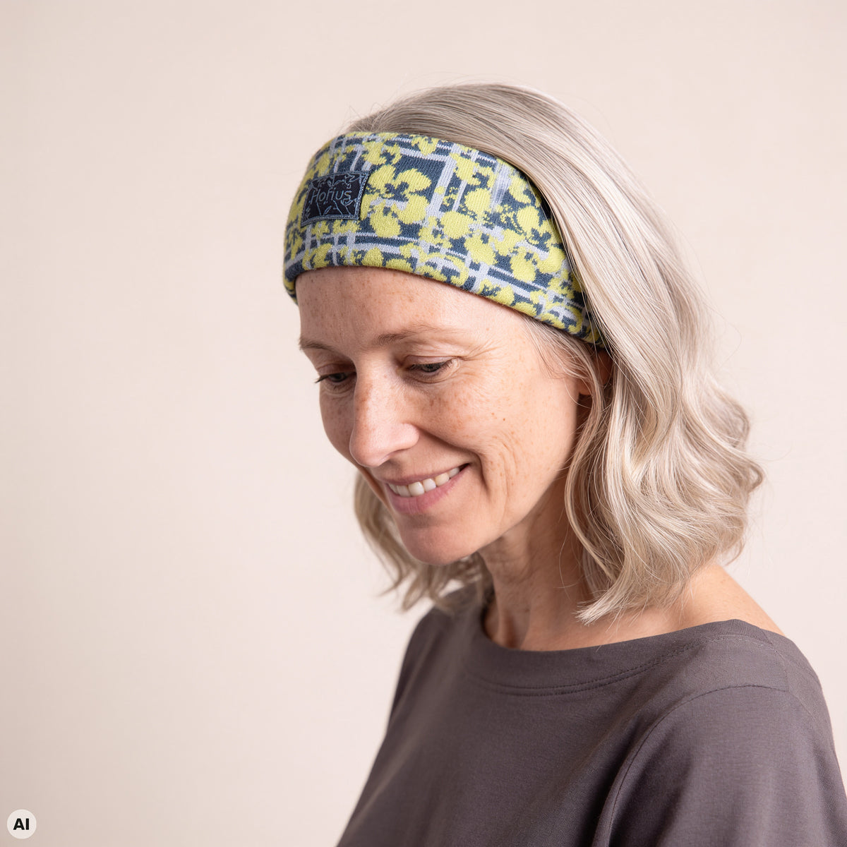 Stirnband blau – Nahaufnahme, mit KI bearbeitet