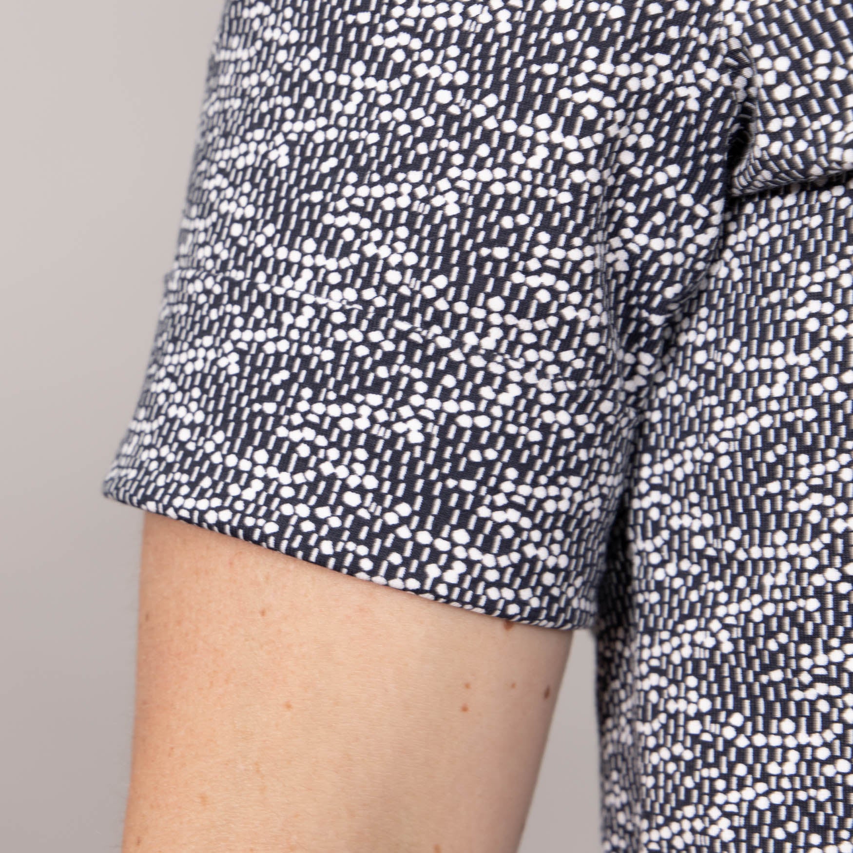 T-Shirt mit Klappkragen – bedruckt