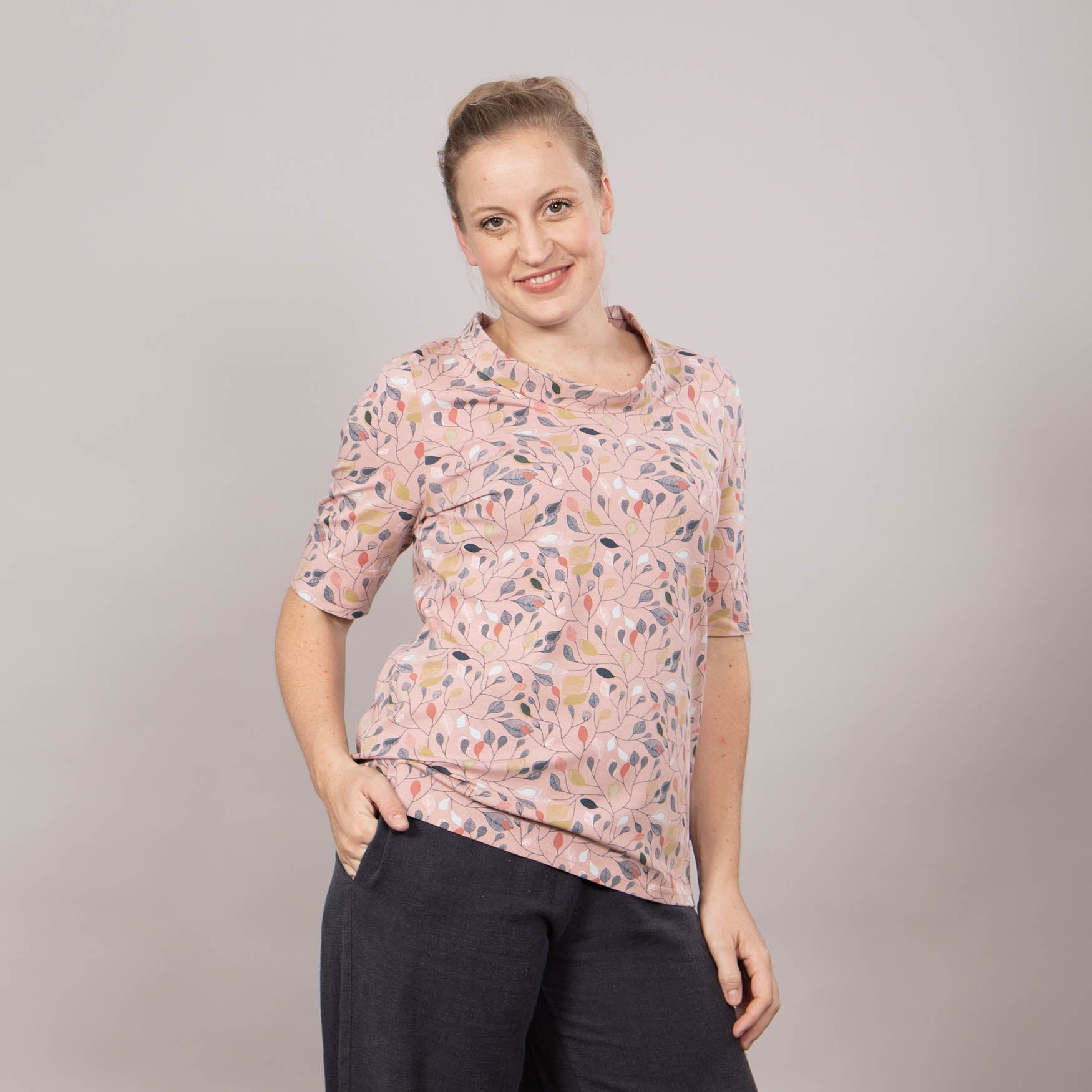 T-Shirt mit Klappkragen – bedruckt