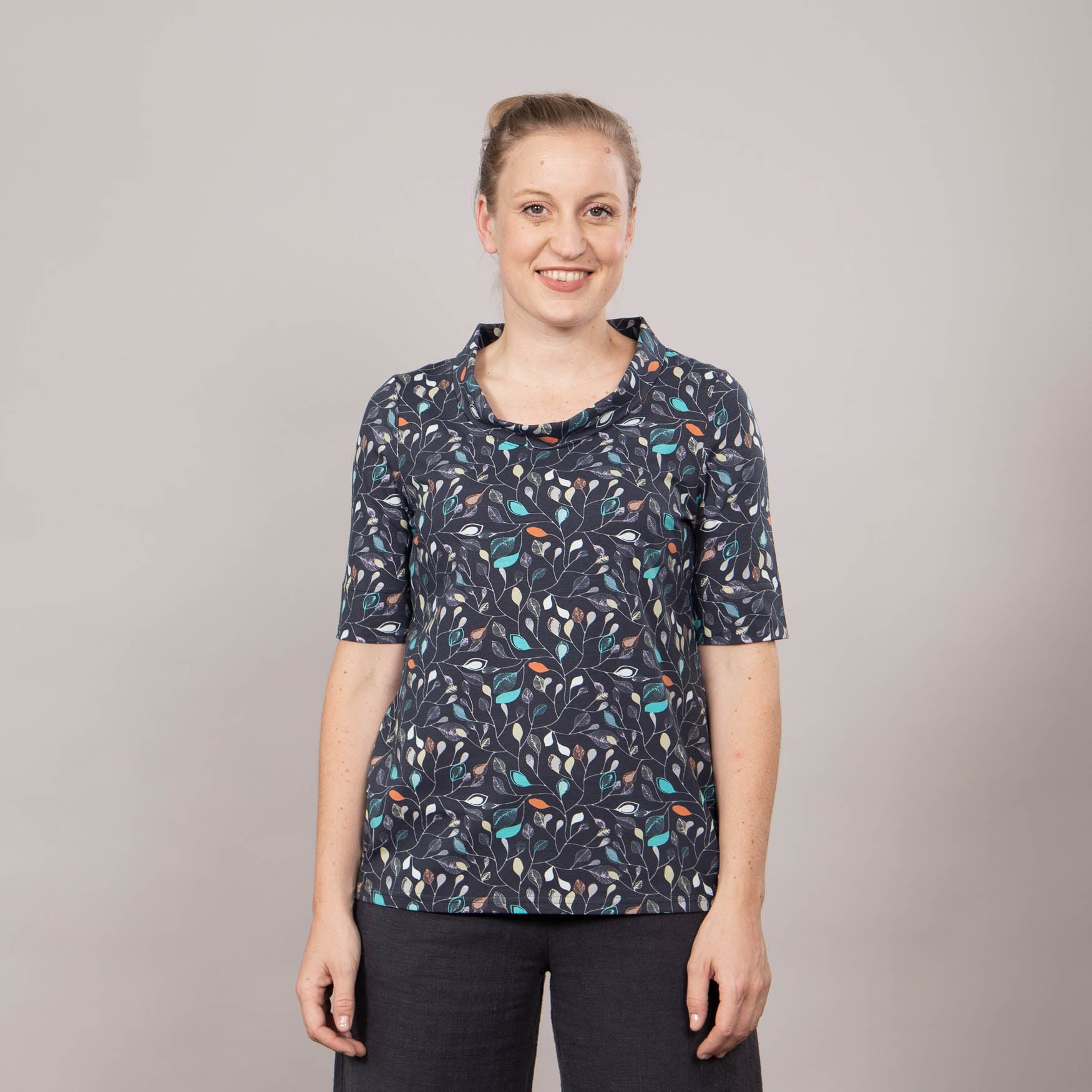 T-Shirt mit Klappkragen – bedruckt