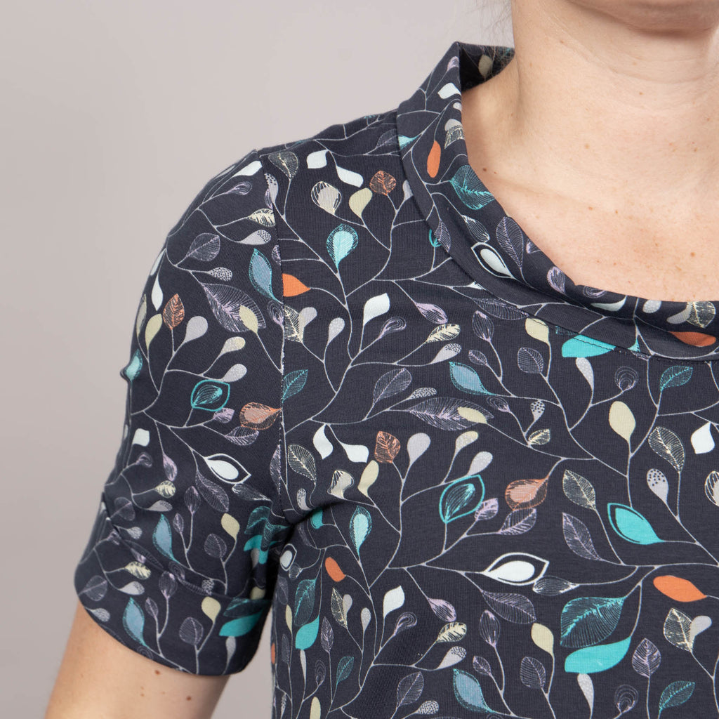 T-Shirt mit Klappkragen – bedruckt