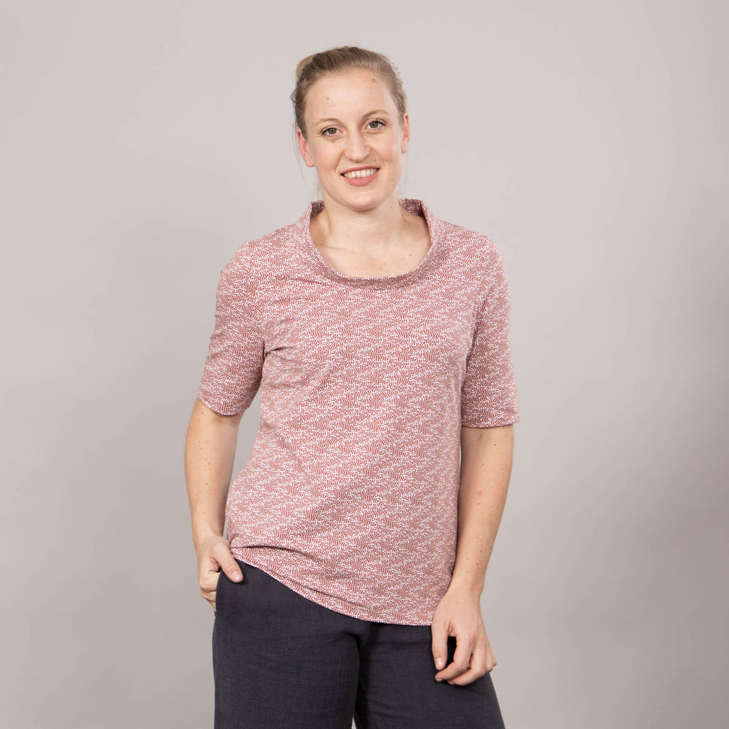 T-Shirt mit Klappkragen – bedruckt