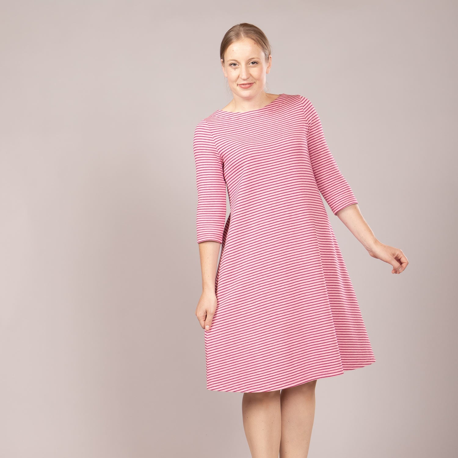 Glockenkleid lang – Ringel