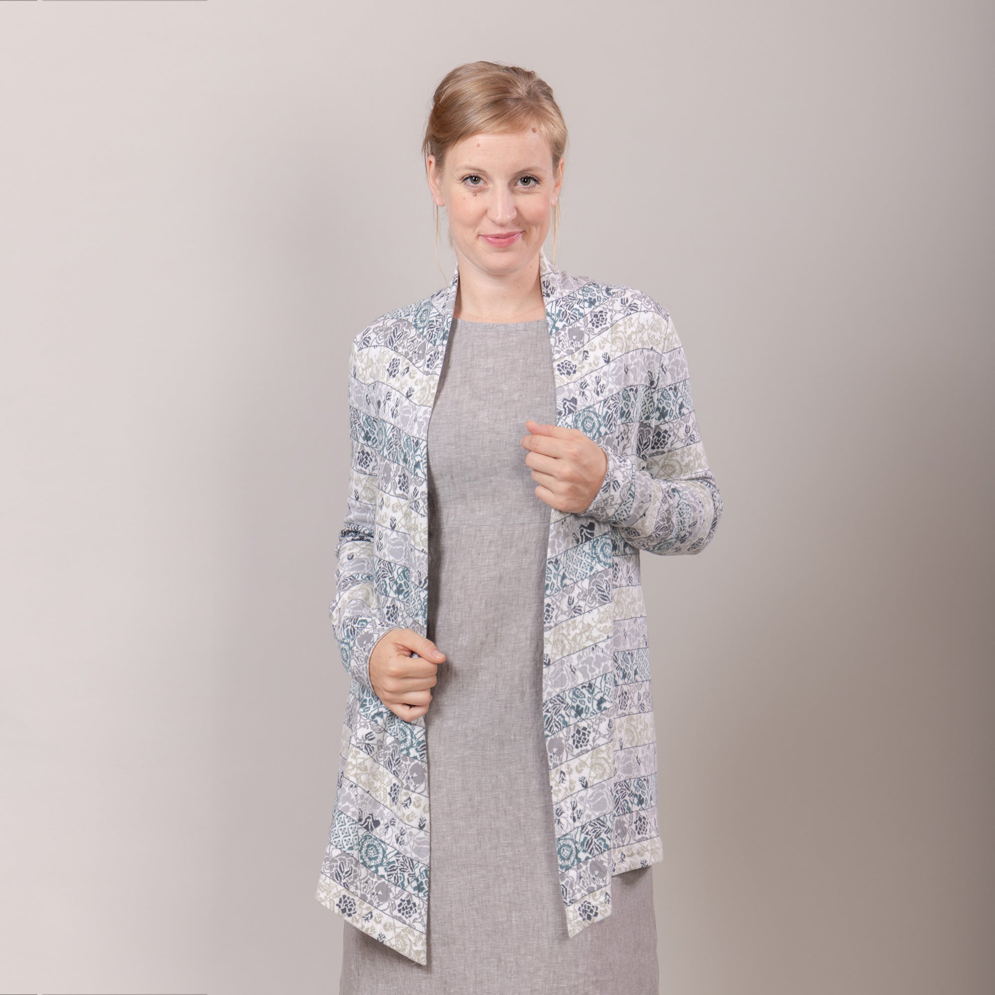 Hüllenjacke