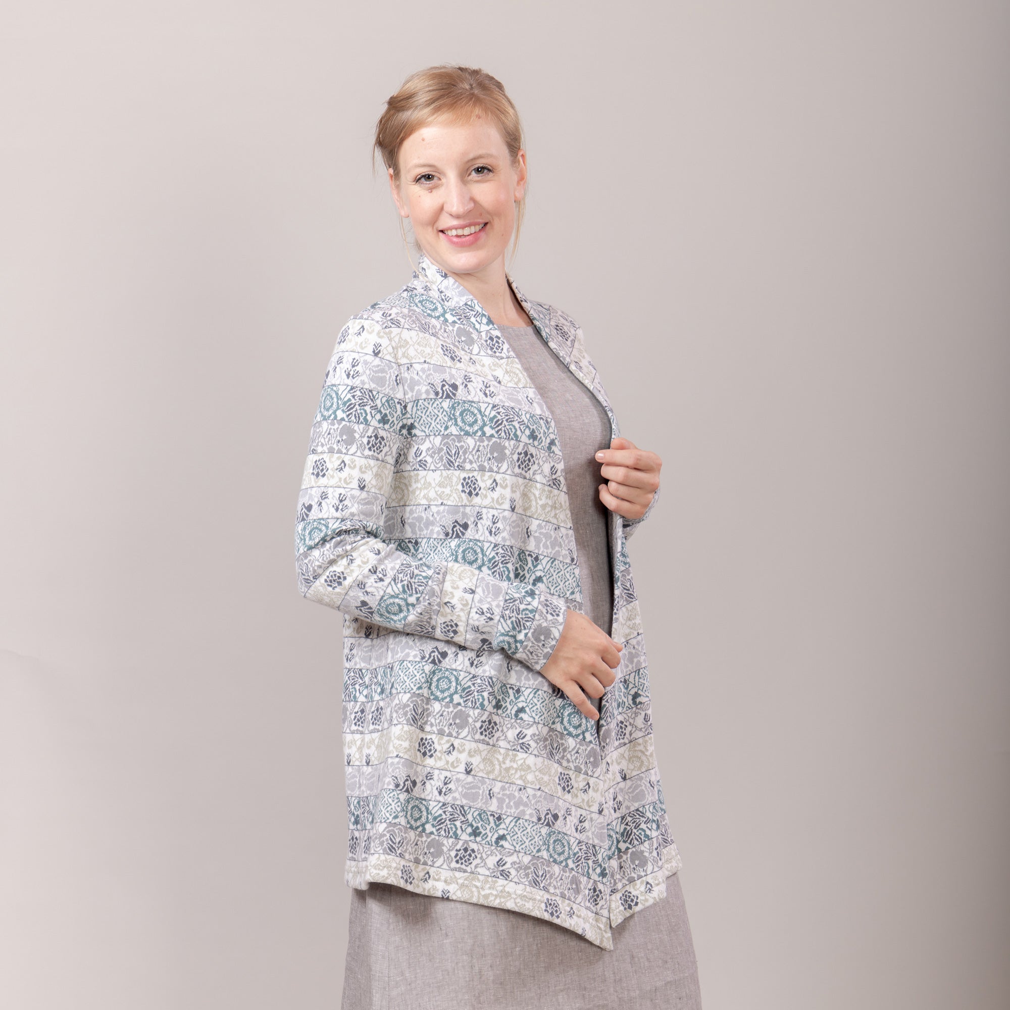 Hüllenjacke