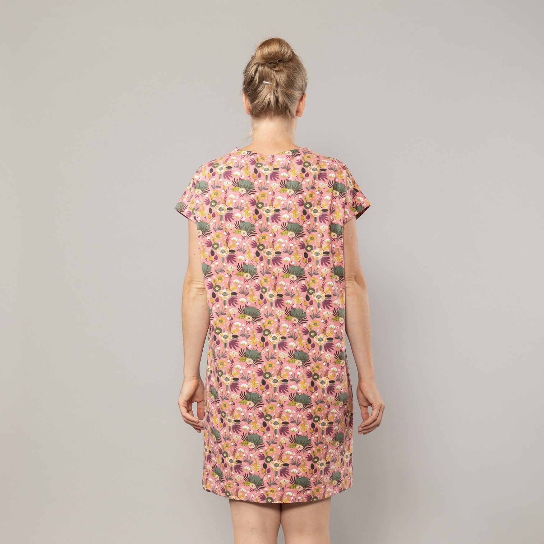 Kleid überschnitten – bedruckt